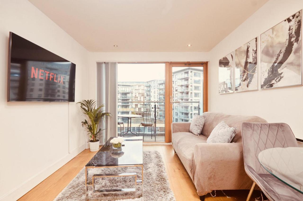 Deluxe City Modern Apt&Free Parking No Balcony Лидс Экстерьер фото