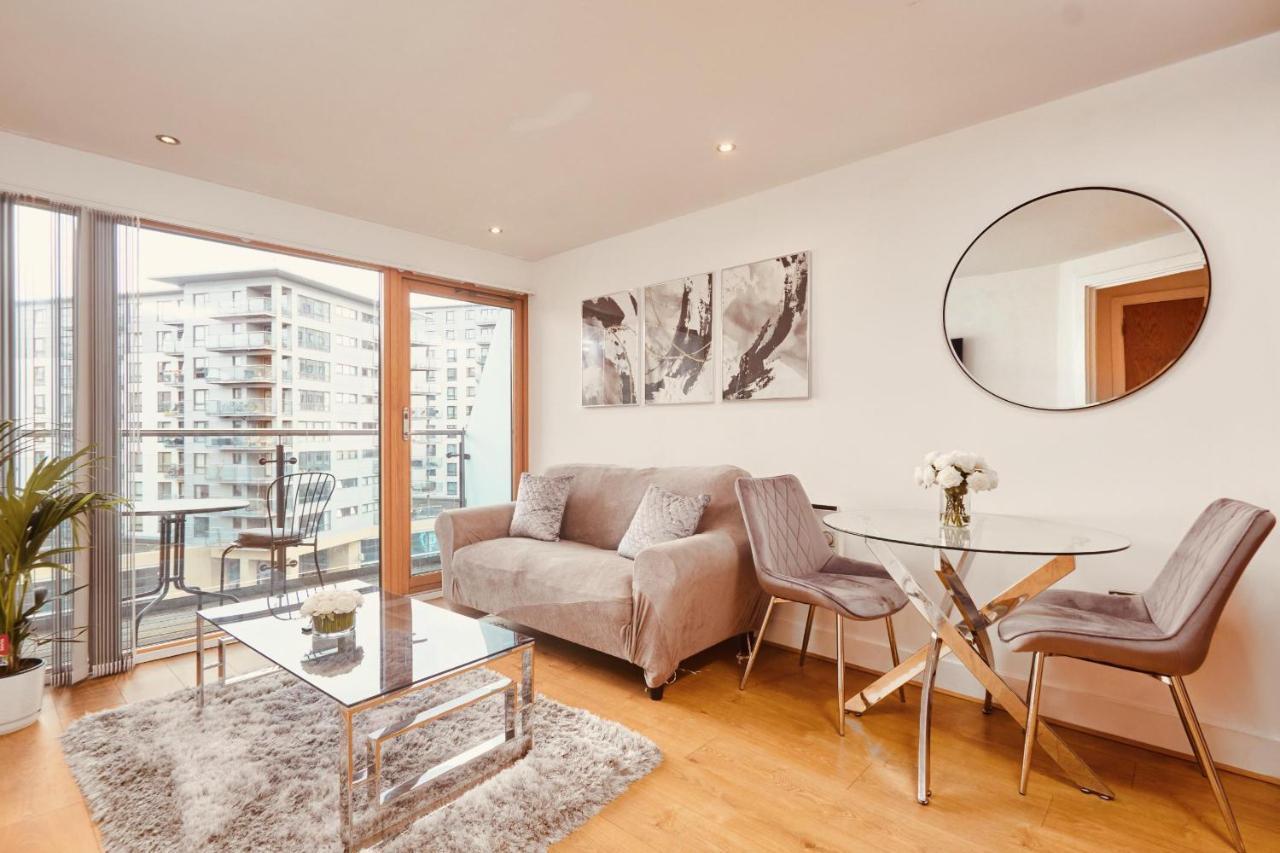 Deluxe City Modern Apt&Free Parking No Balcony Лидс Экстерьер фото